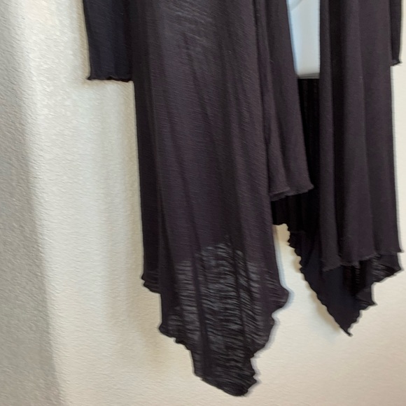 SURVIVAL long black cardigan duster, waterfall front, fluted edges. L - Picture 5 of 16